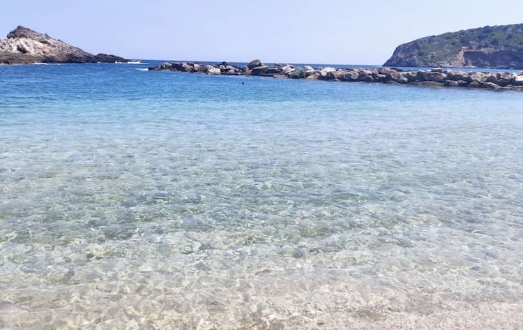 Zarakon Beach